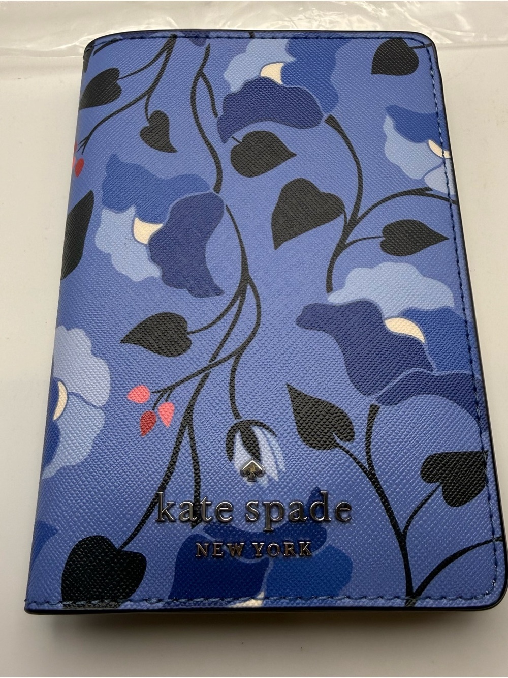 Brand New KATE SPADE Saffiano Leather Madison Passport Holder Floral Blue Bloom